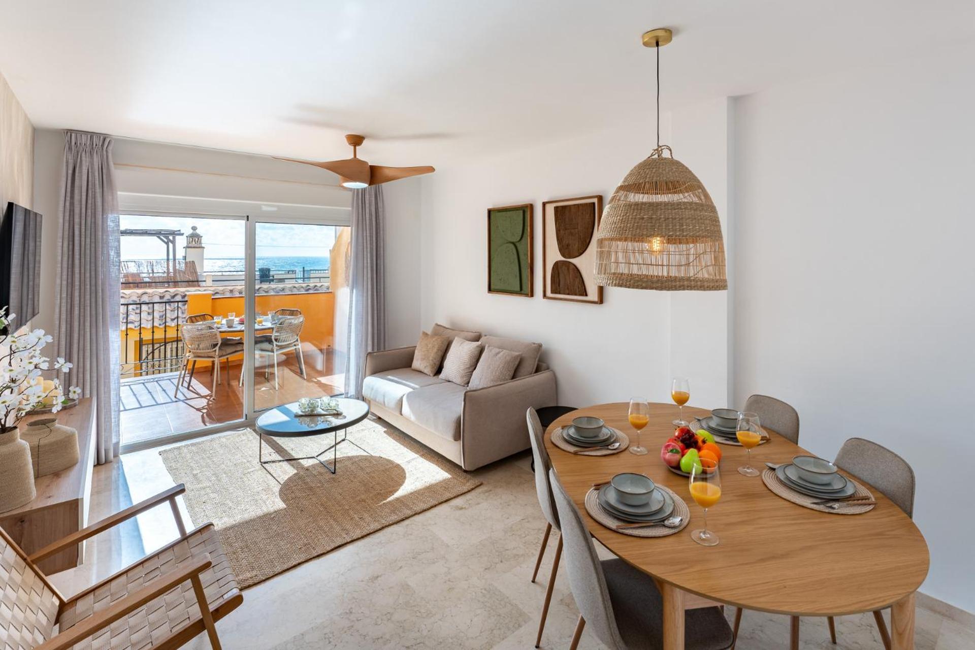 Horizon Del Mar, 2Bd Terrace, Sea View & Pool & Parking Apartment เบนัลมาเดนา ภายนอก รูปภาพ