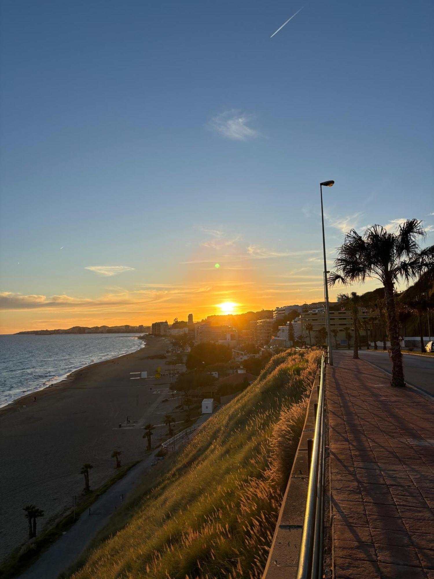 Horizon Del Mar, 2Bd Terrace, Sea View & Pool & Parking Apartment เบนัลมาเดนา ภายนอก รูปภาพ